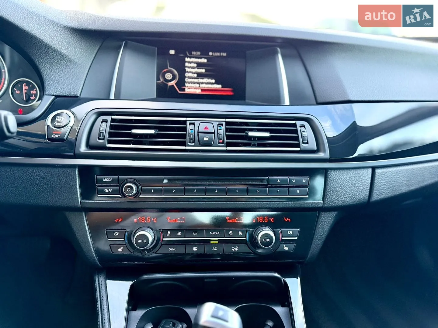 2016 BMW 5er - мініатюра 101