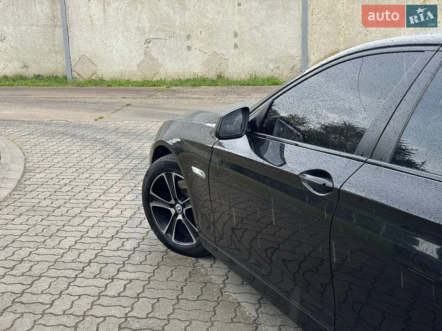 2010 BMW 5er - мініатюра 11
