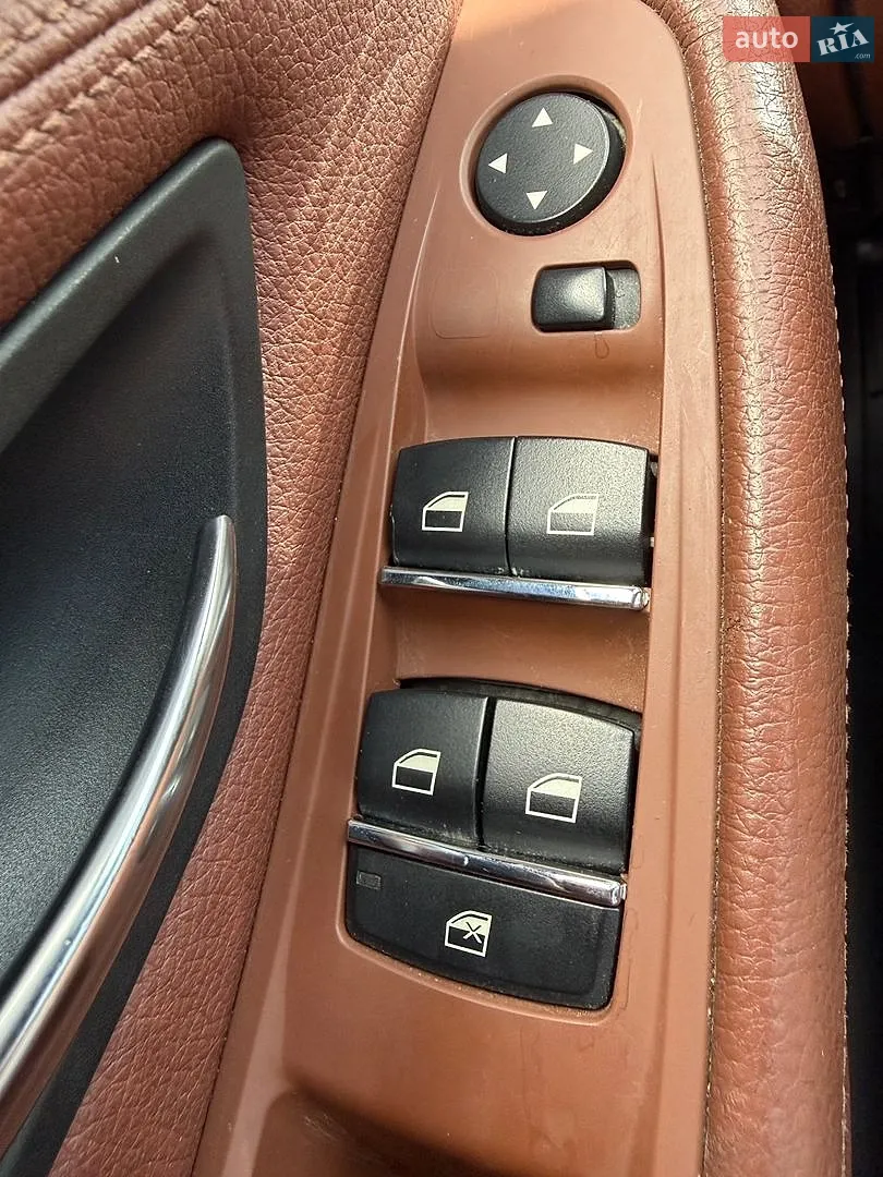 2011 BMW 5er - мініатюра 26