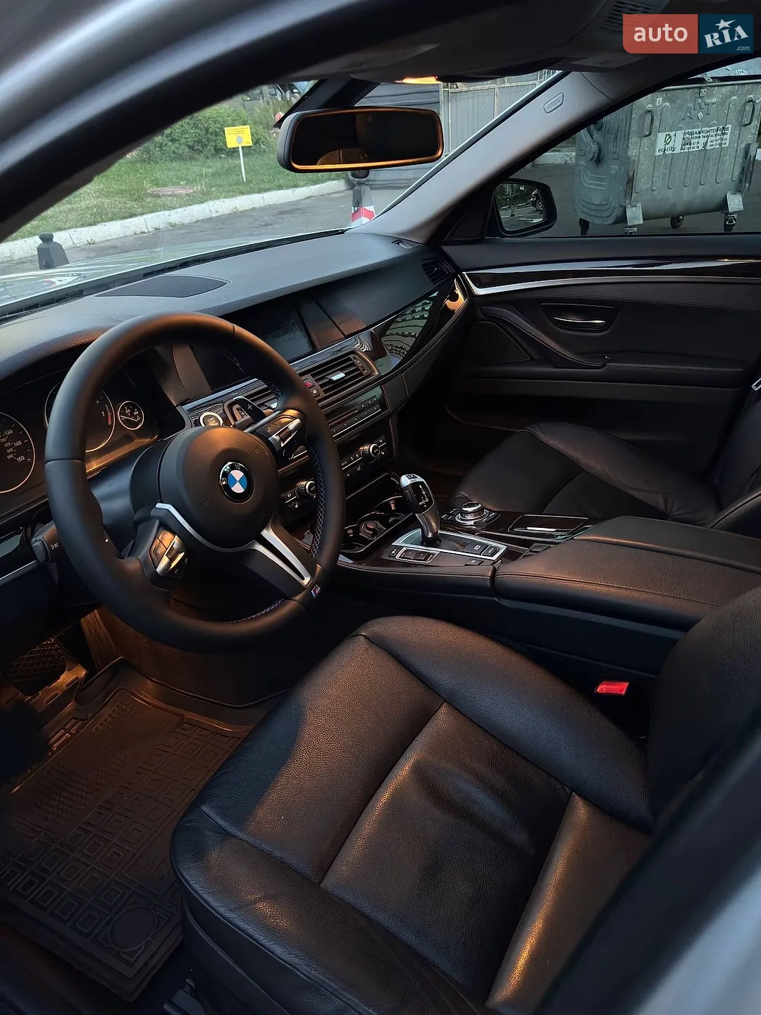 2012 BMW 5er - мініатюра 11