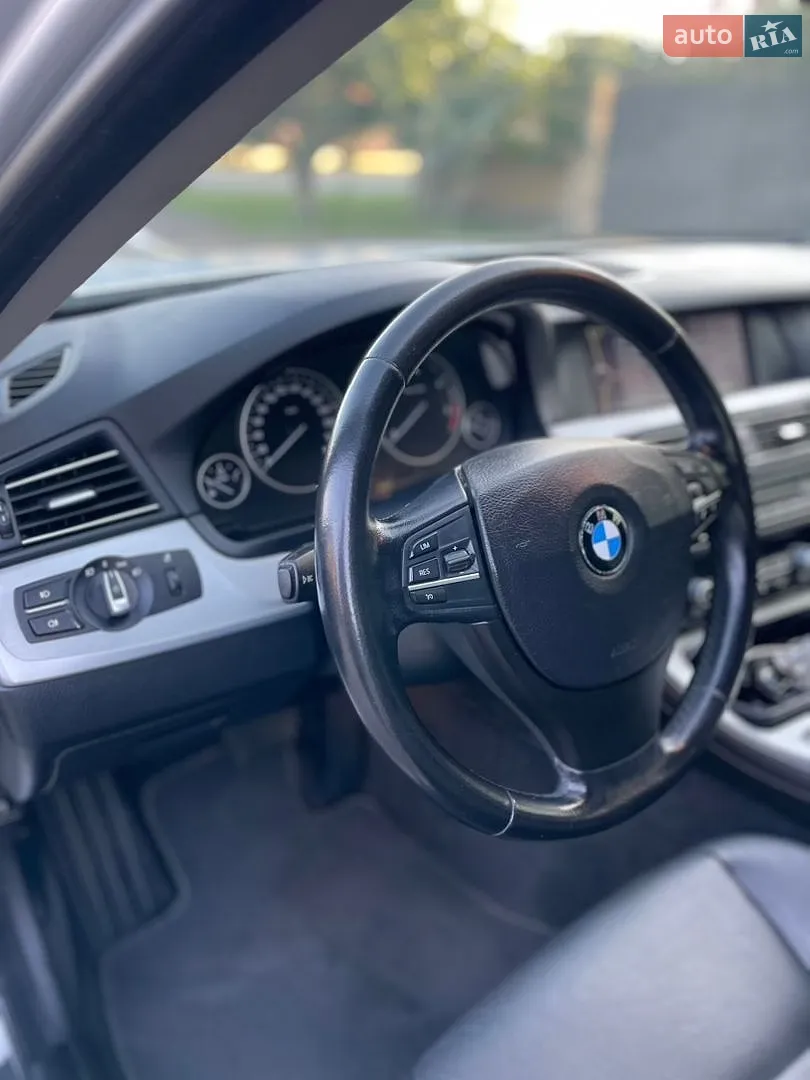 2010 BMW 5er - мініатюра 17