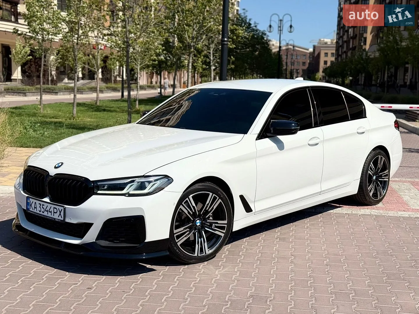 2018 BMW 5er - мініатюра 5