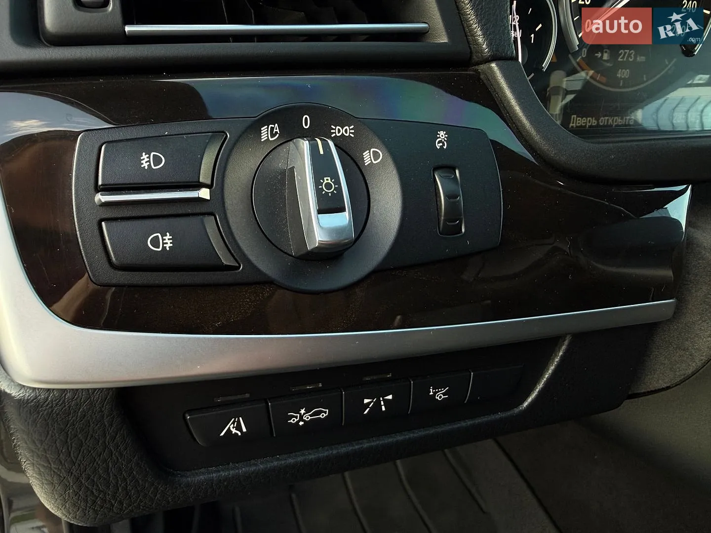2011 BMW 5er - мініатюра 24