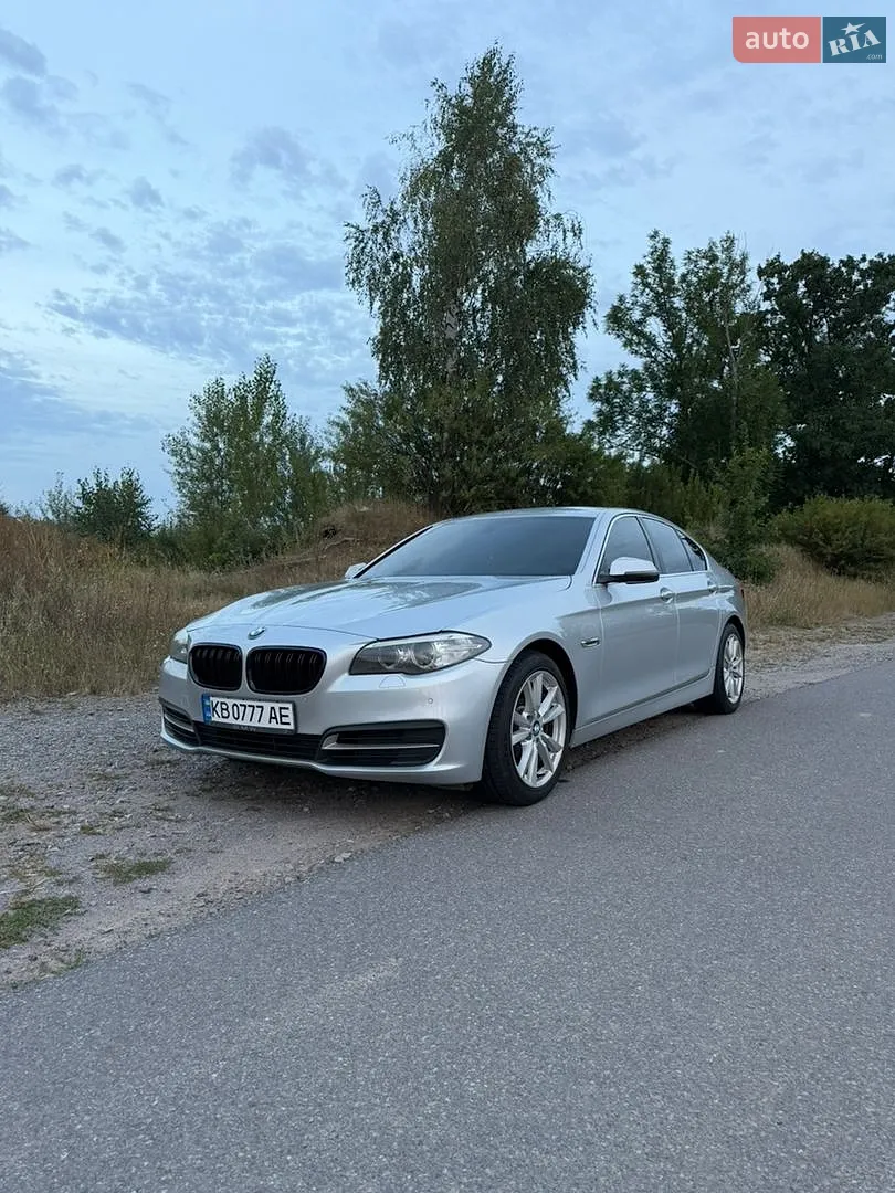 2013 BMW 5er - мініатюра 2