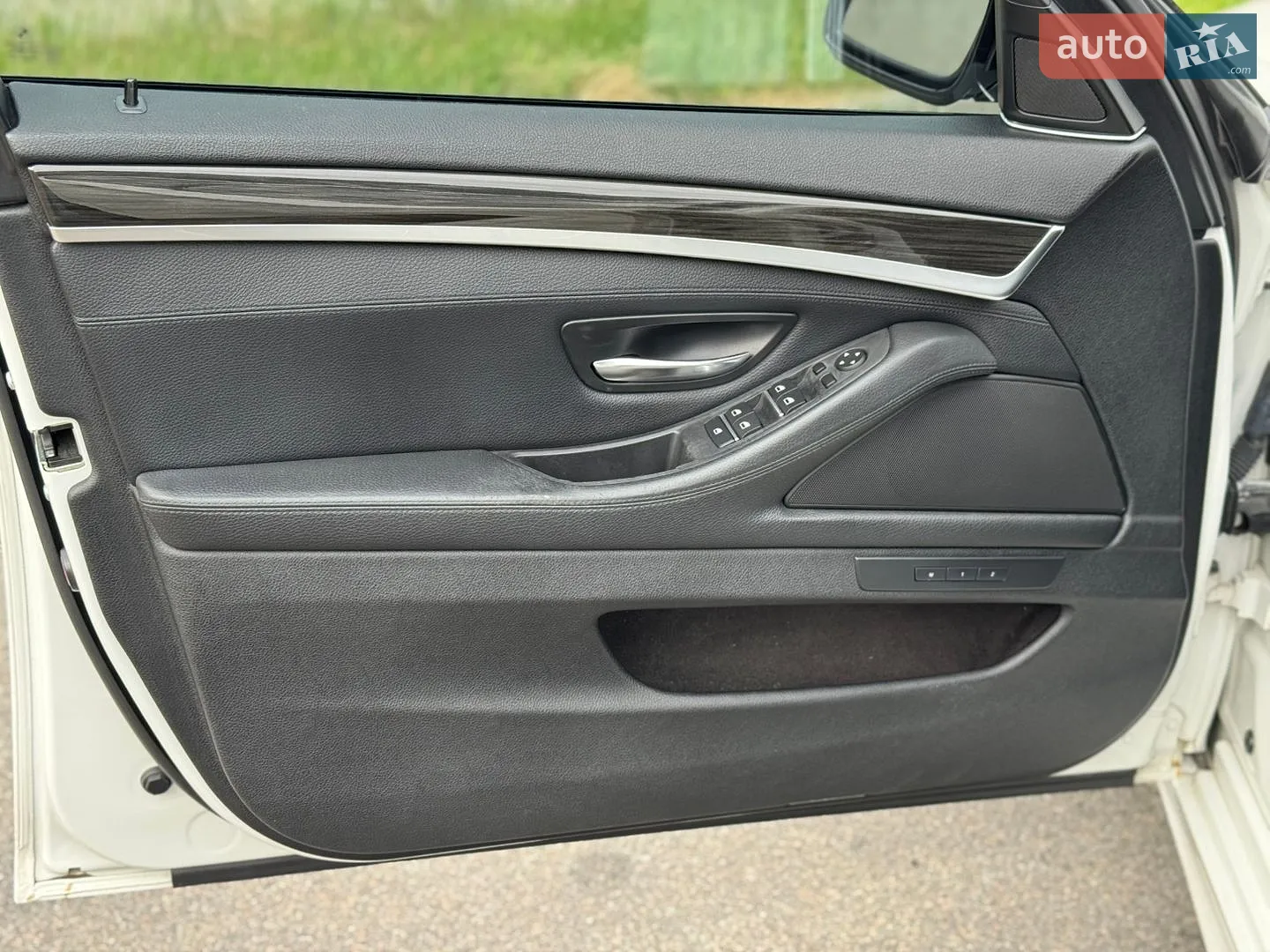 2013 BMW 5er - мініатюра 12