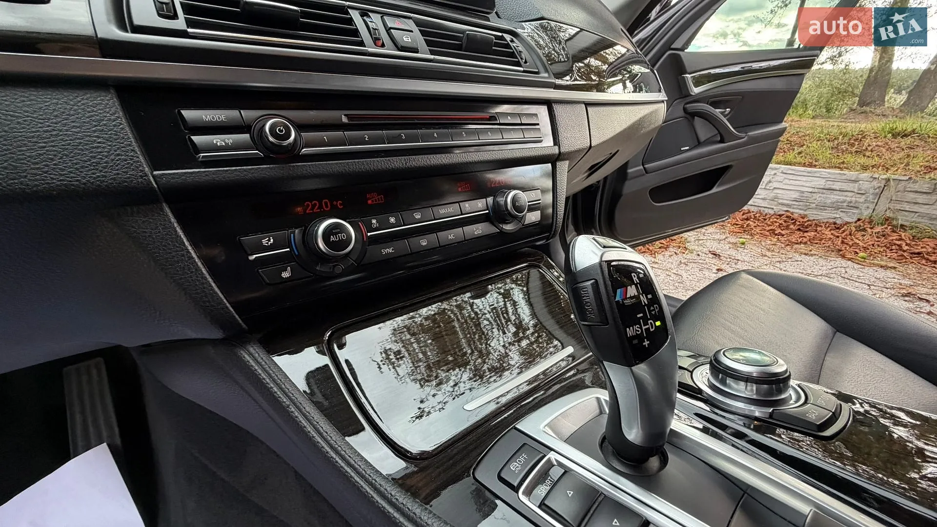 2016 BMW 5er - мініатюра 17