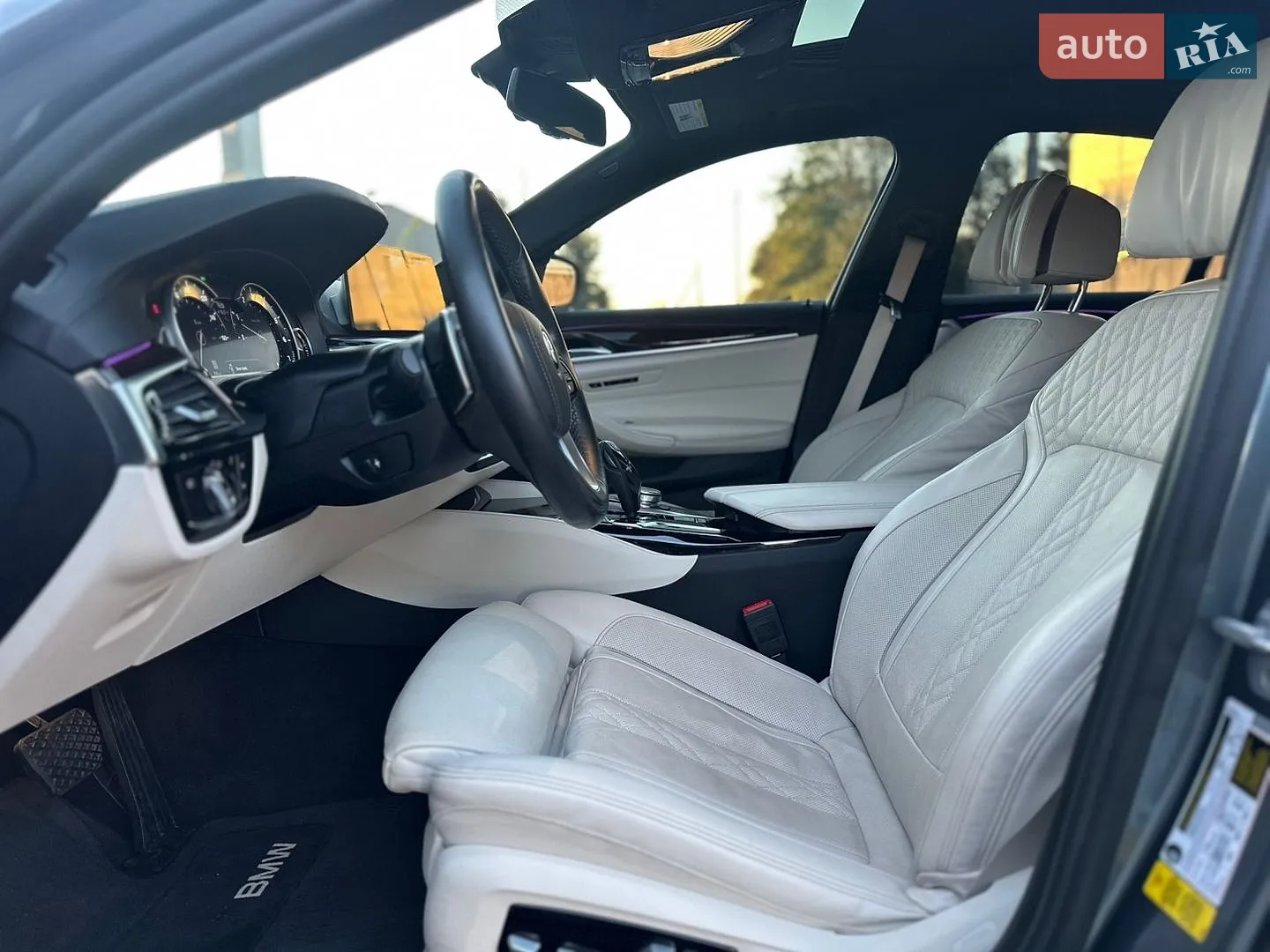 2017 BMW 5er - мініатюра 33
