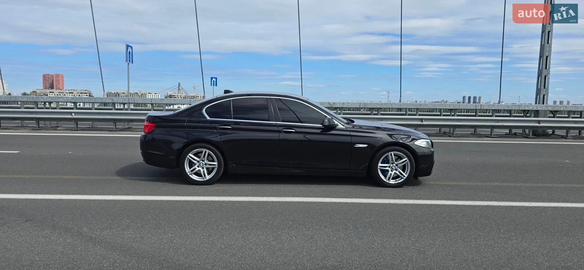 2010 BMW 5er - мініатюра 11
