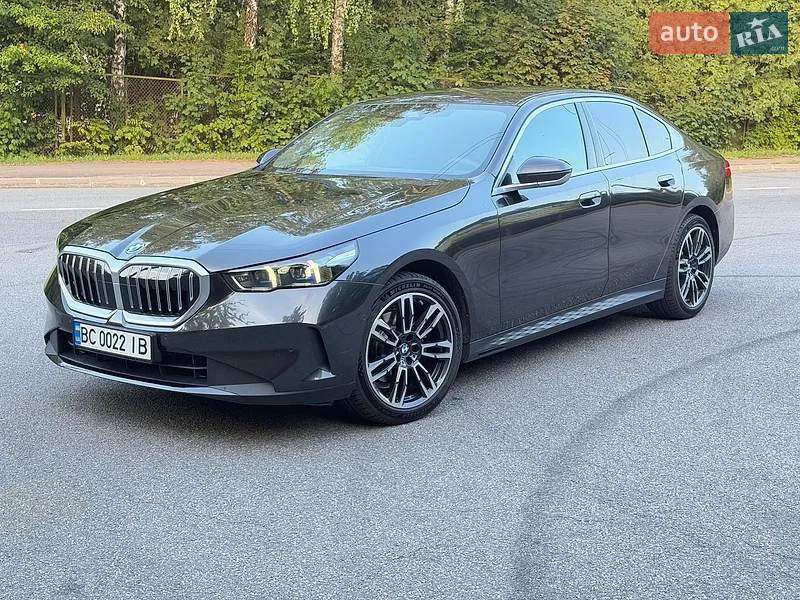 BMW 5 Series 2024