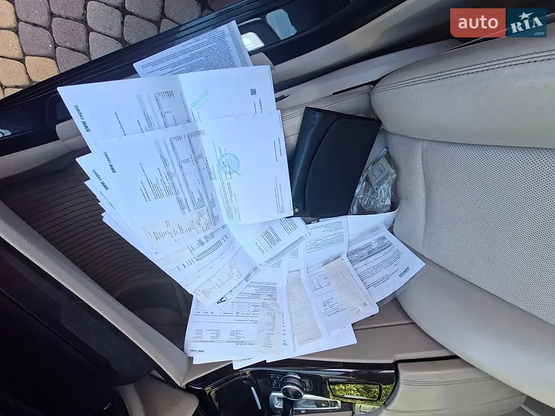 Седан BMW 5 Series 2013 в Львові документ