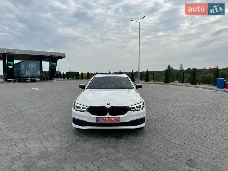 BMW 5 Series 2019