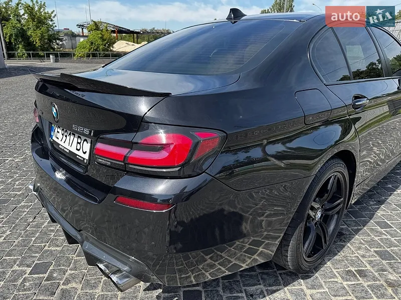BMW 5 Series 2012