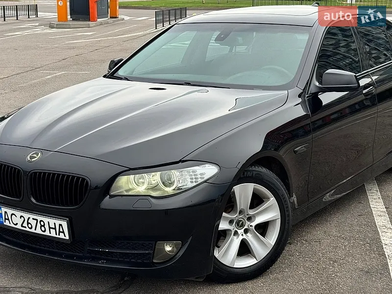 BMW 5 Series 2011