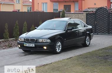 Седан BMW 5 Series 2003 в Дубно