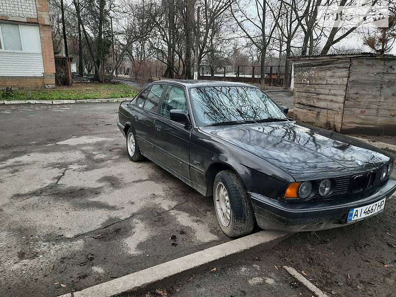 Бмв 520 1989