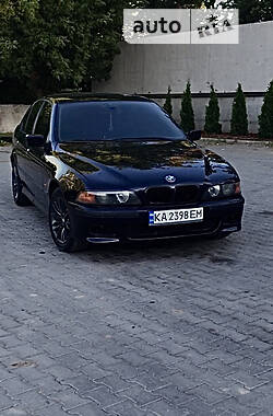 Седан BMW 520 1998 в Києві