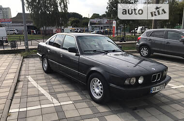 Седан BMW 520 1991 в Виннице