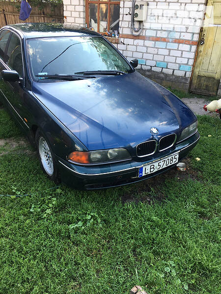 BMW 525