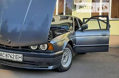 Седан BMW 525 1990 в Рівному