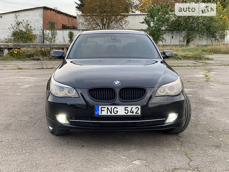 BMW 525