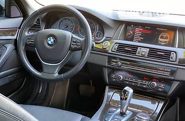 Седан BMW 528 2014 в Дніпрі