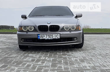 Седан BMW 530 2000 в Каменском