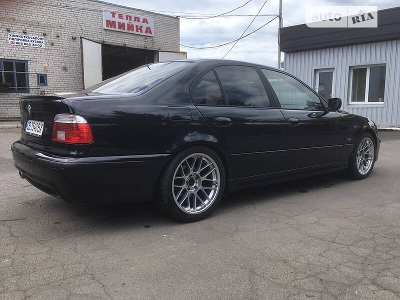 BMW 530