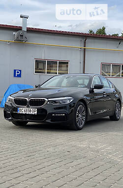 Седан BMW 540 2017 в Львові