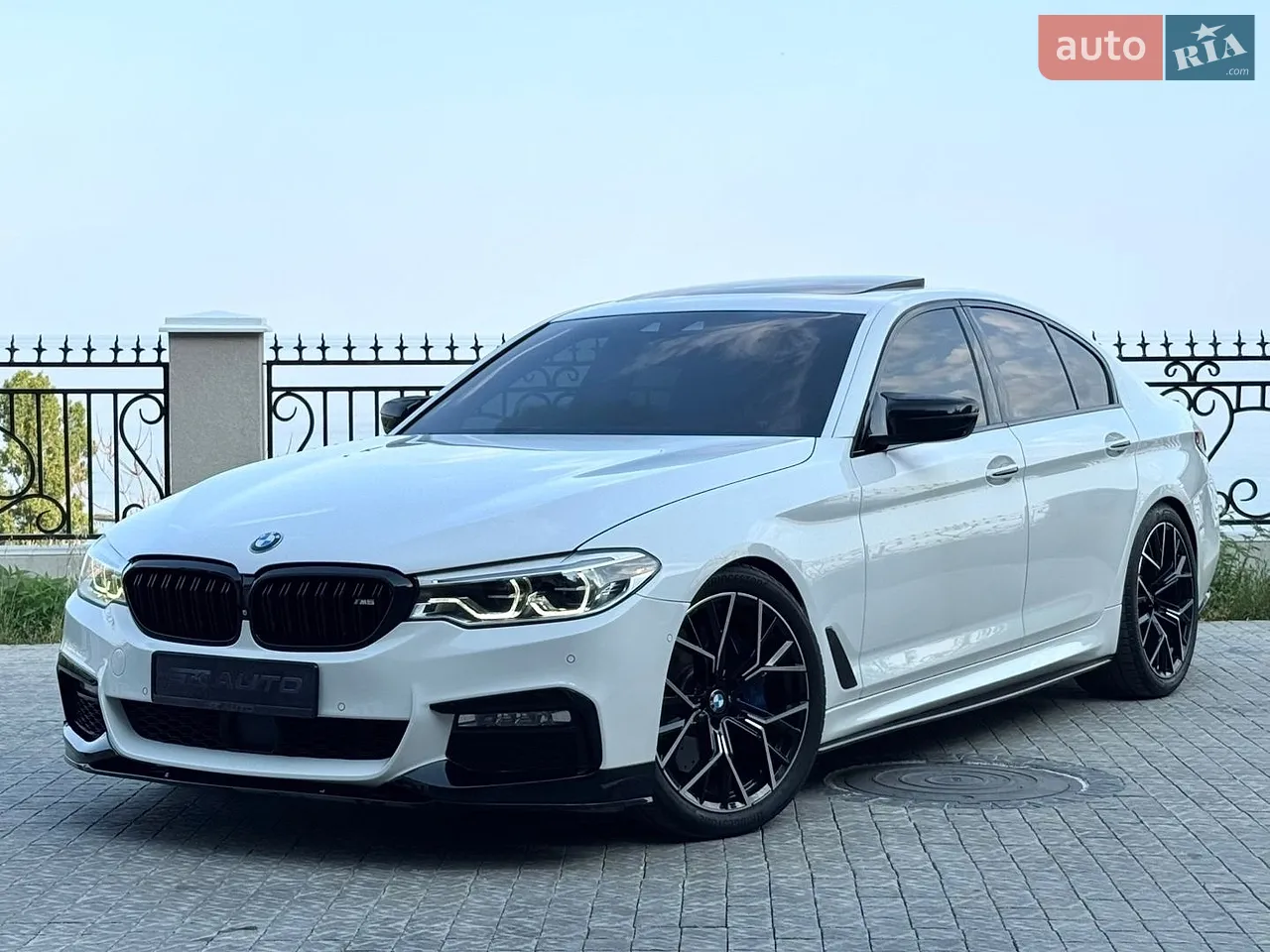 2016 BMW 5er - мініатюра 28