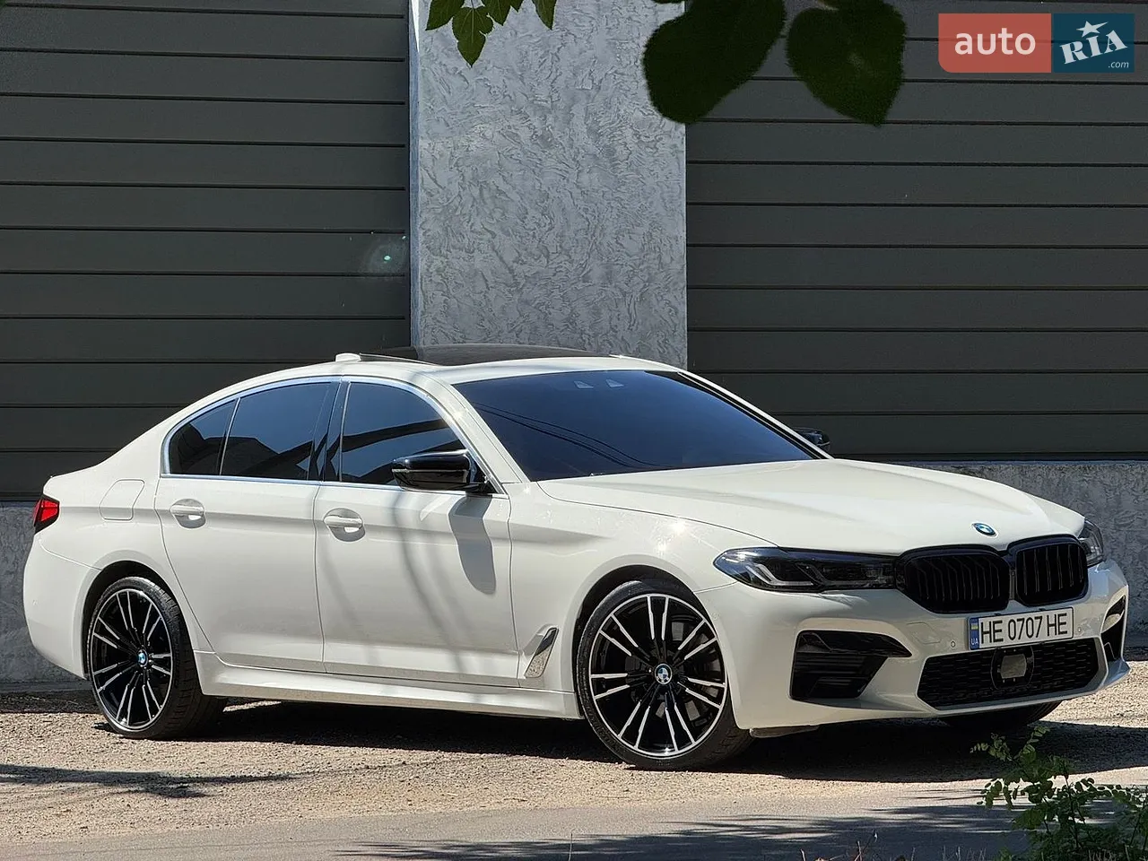 2020 BMW 5er - мініатюра 26