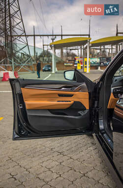 Лифтбек BMW 6 Series GT 2018 в 