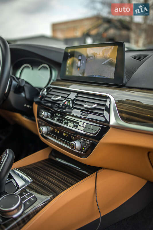 Лифтбек BMW 6 Series GT 2018 в Черновцах