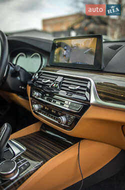 Лифтбек BMW 6 Series GT 2018 в 