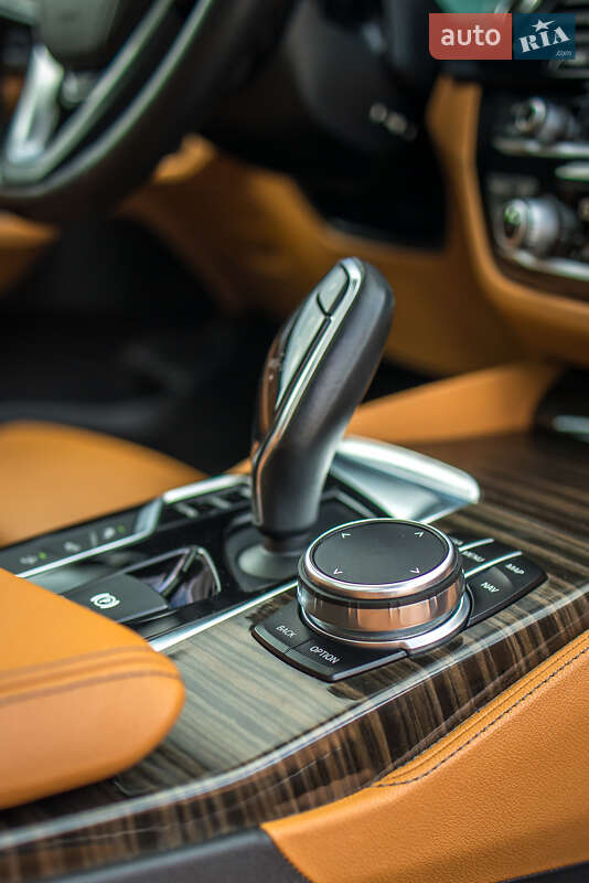 Лифтбек BMW 6 Series GT 2018 в Черновцах