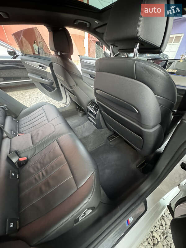 Ліфтбек BMW 6 Series GT 2018 в Рахові