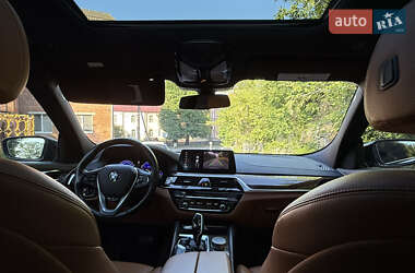 Лифтбек BMW 6 Series GT 2018 в 