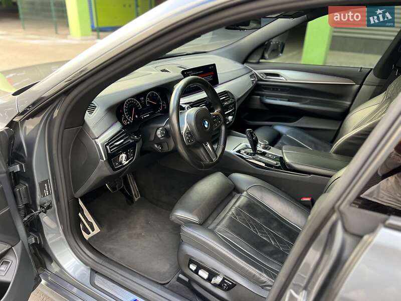 Лифтбек BMW 6 Series GT 2018 в Киеве фото 28 Лифтбек BMW 6 Series GT 2018 в Киеве