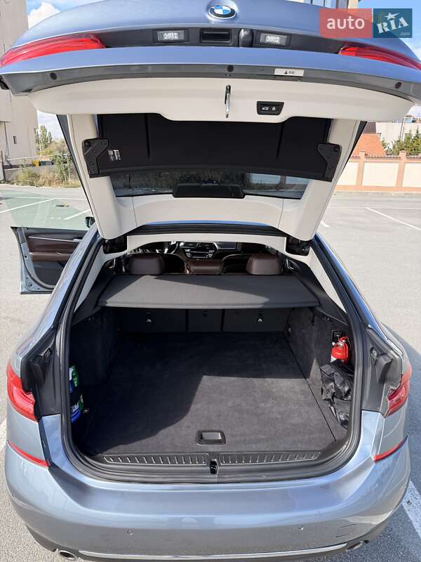Лифтбек BMW 6 Series GT 2020 в Киеве фото 8 Лифтбек BMW 6 Series GT 2020 в Киеве