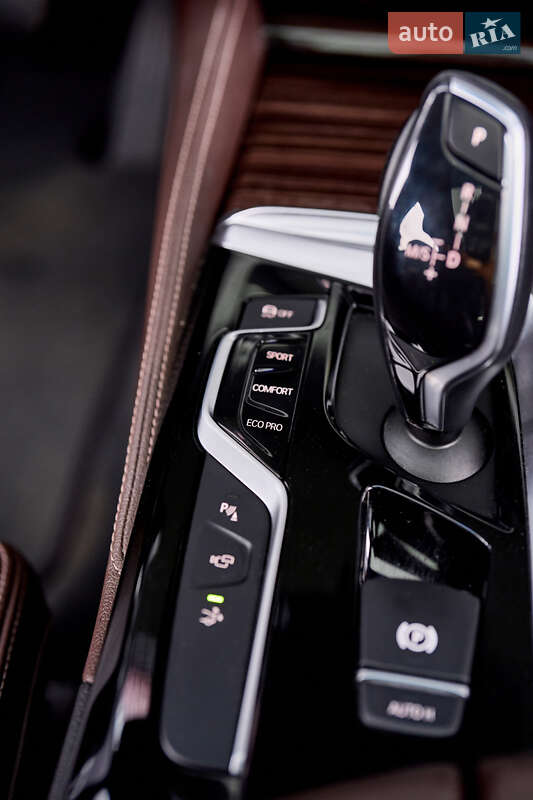 Лифтбек BMW 6 Series GT 2018 в Киеве фото 23 Лифтбек BMW 6 Series GT 2018 в Киеве