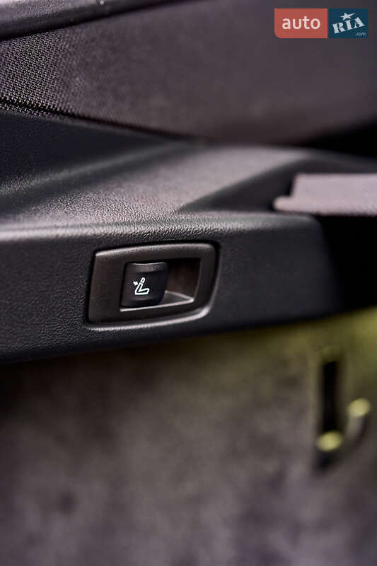 Лифтбек BMW 6 Series GT 2018 в Киеве фото 37 Лифтбек BMW 6 Series GT 2018 в Киеве