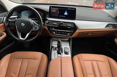 Лифтбек BMW 6 Series GT 2020 в 