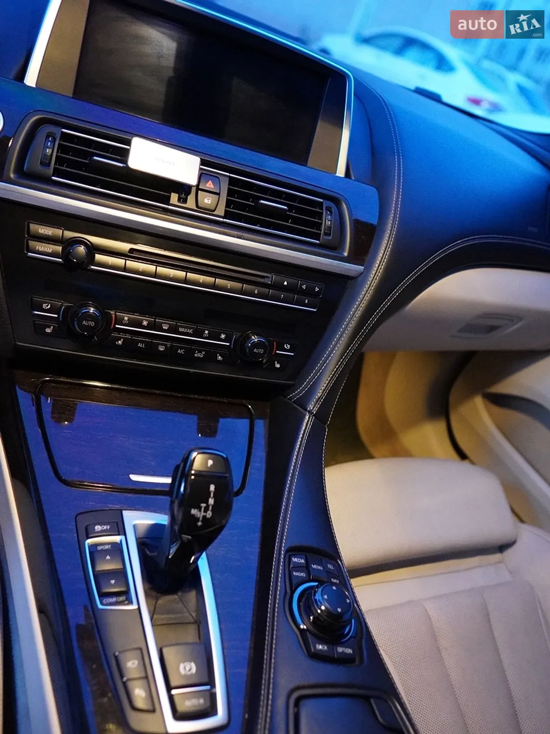 2012 BMW 6er - мініатюра 14