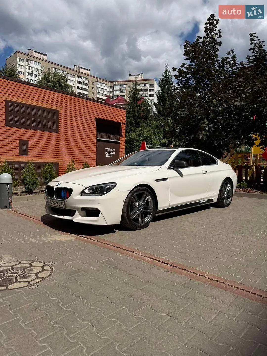 2012 BMW 6er - мініатюра 2