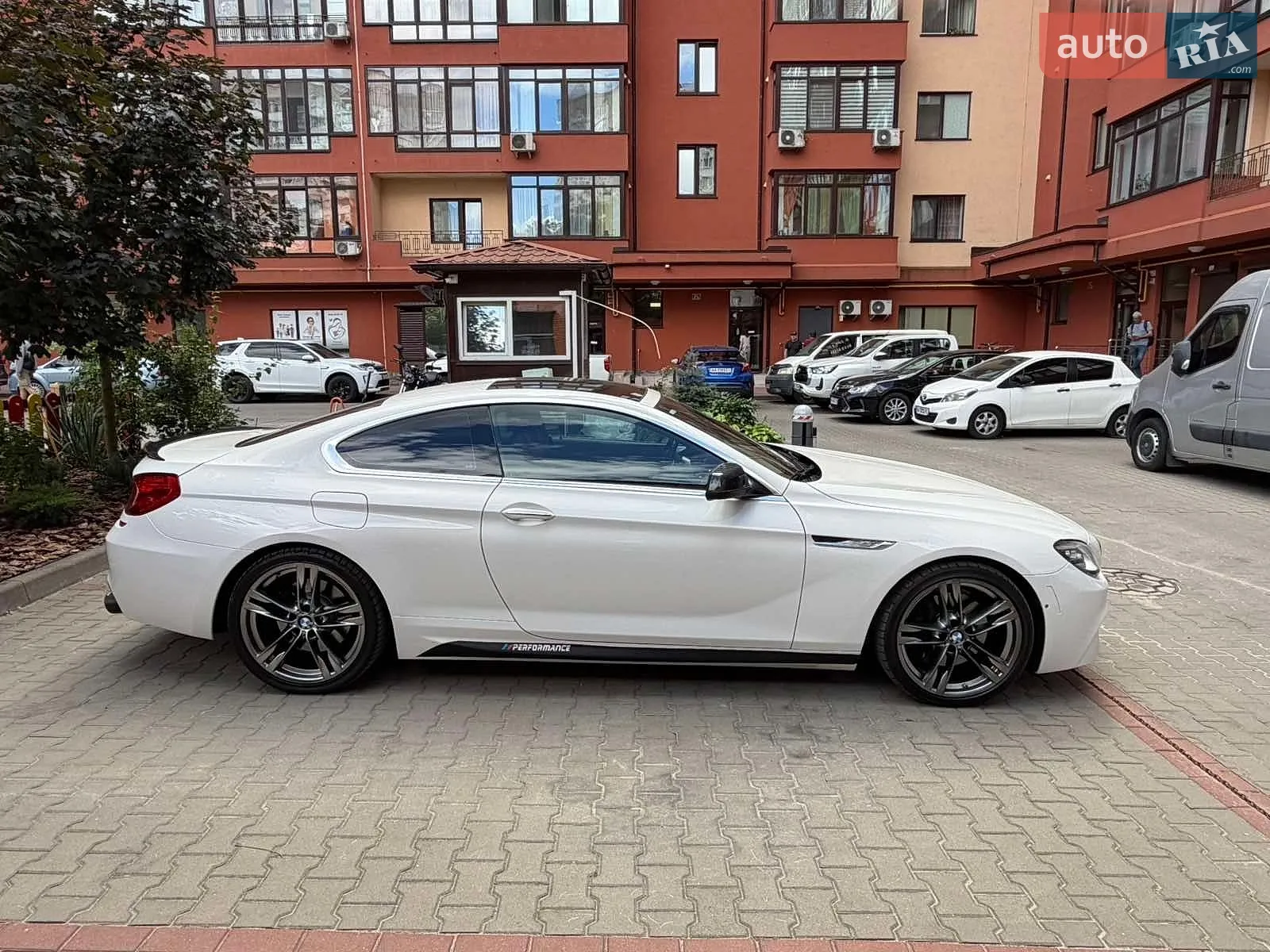 2012 BMW 6er - мініатюра 7