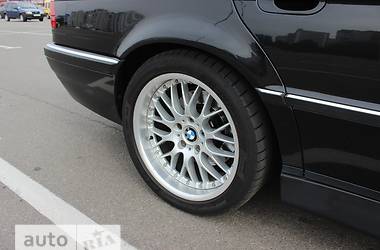 Седан BMW 7 Series 2000 в Чернигове