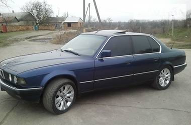 Седан BMW 7 Series 1988 в Новой Каховке