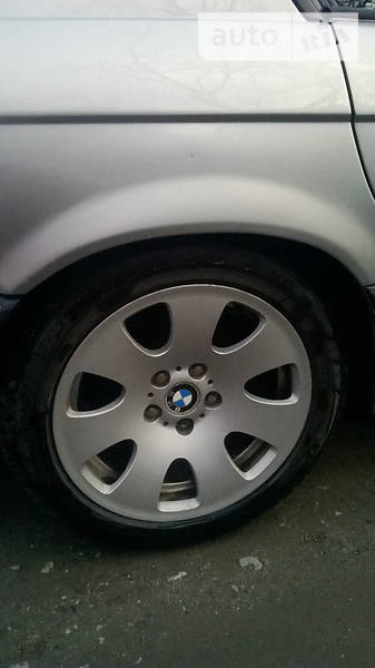 Седан BMW 7 Series 1992 в Полонном