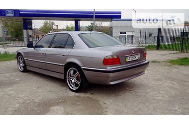 Седан BMW 7 Series 1995 в Бердичеве