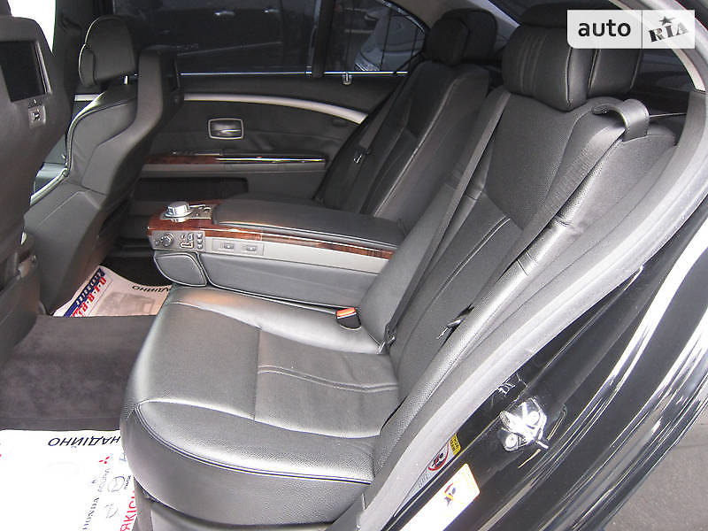 Седан BMW 7 Series 2006 в Киеве