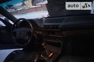 Седан BMW 7 Series 1989 в 